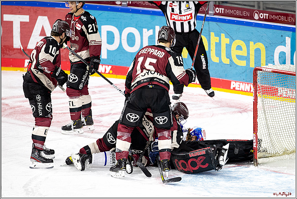 PENNY DEL;  Koelner Haie - Schwenninger Wild Wings; Koeln, 21.03.2021
